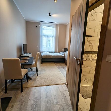 Apartment A1 In Downtown Of Красков Екстериор снимка